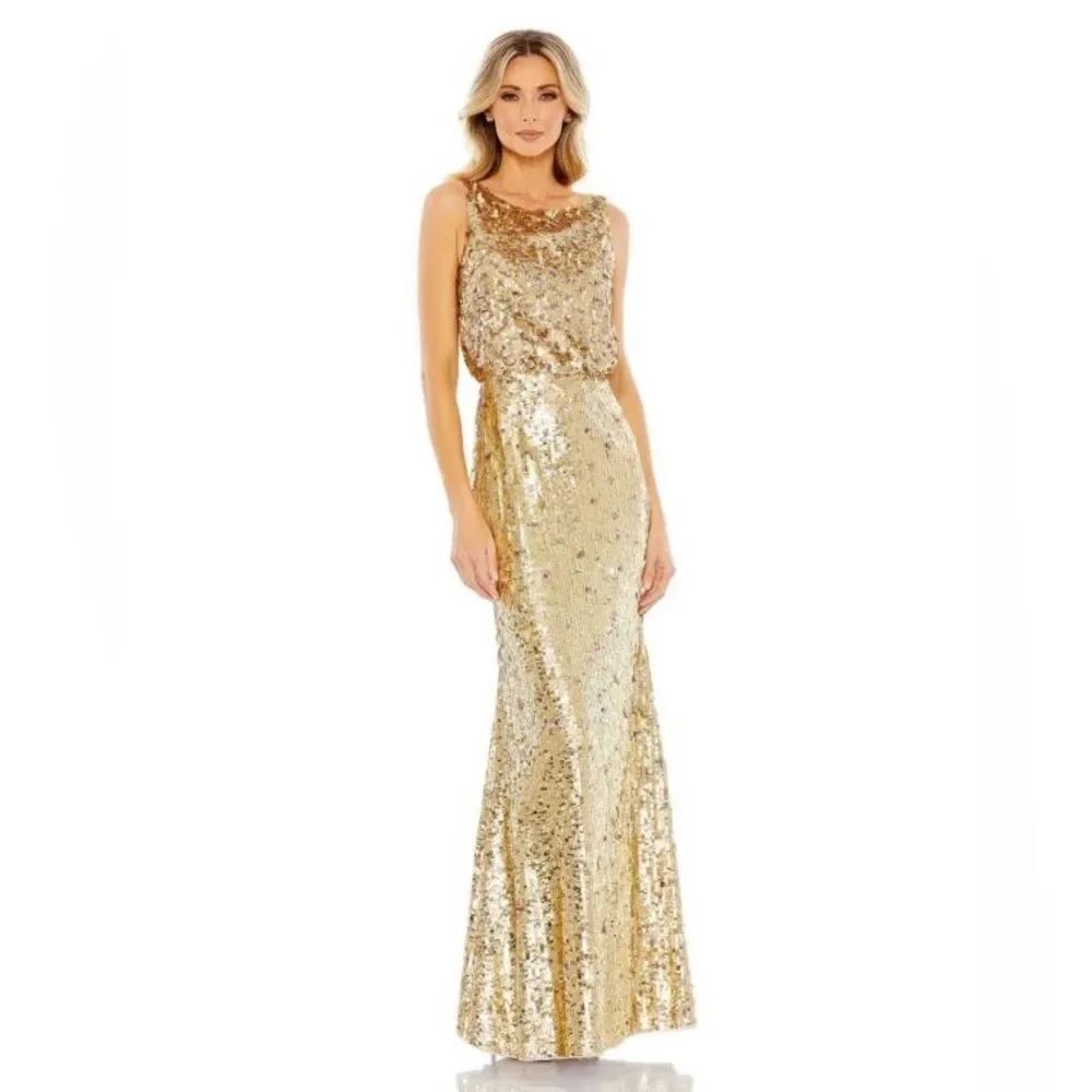 NWT Mac Duggal 93645 Gold Sequined Sleeveless High Neck Dress Gown Size 10